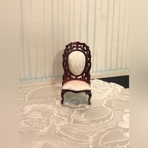 Dollhouse Miniature Victorian Belter style Side Chair 1:12 Scale - Picture 1 of 7